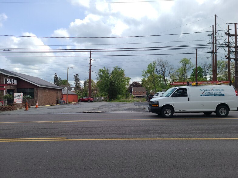 More Photos Of 2840 Penn Avenue, Reading Land For Lease