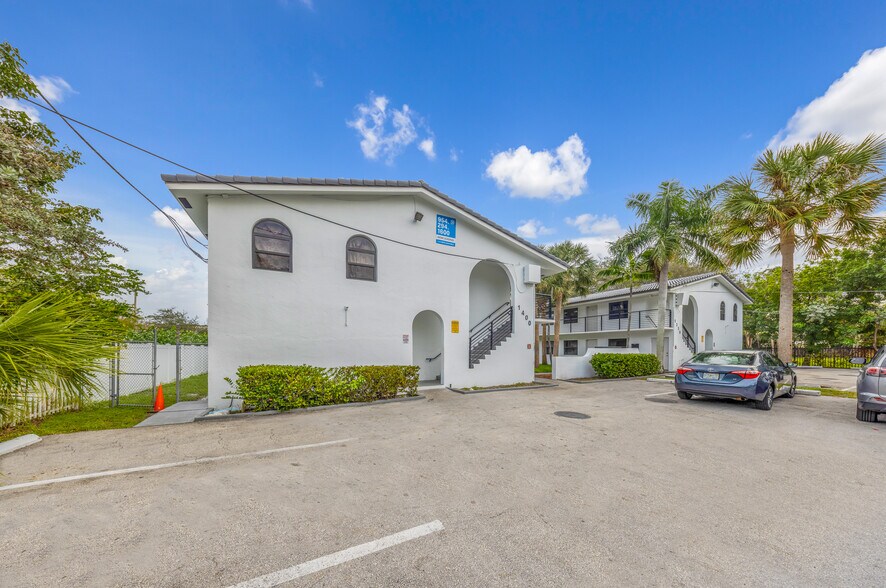 More Photos Of 1350-1400 NE 5th Ter, Fort Lauderdale Apartments For Sale