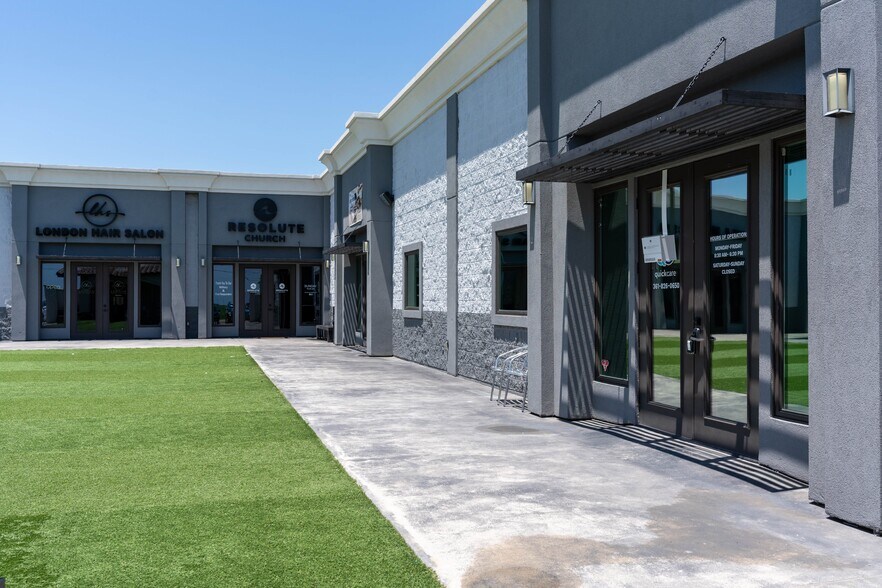 More Photos Of 1290 FM 43, Corpus Christi Storefront For Sale