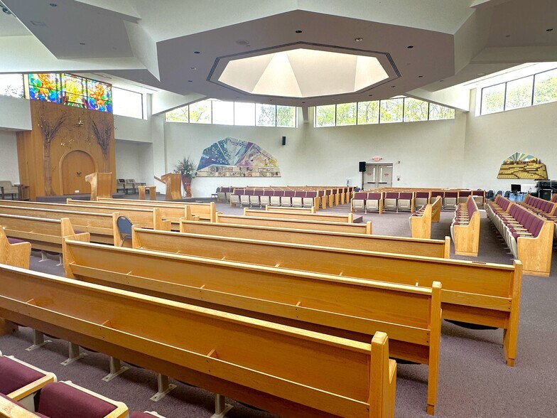 More Photos Of 9915 Apple Ridge Rd, Gaithersburg Religious Facility For Sale