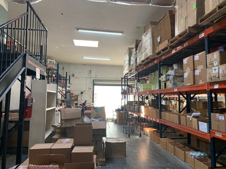 More Photos Of , Fort Lauderdale General Retail For Sale