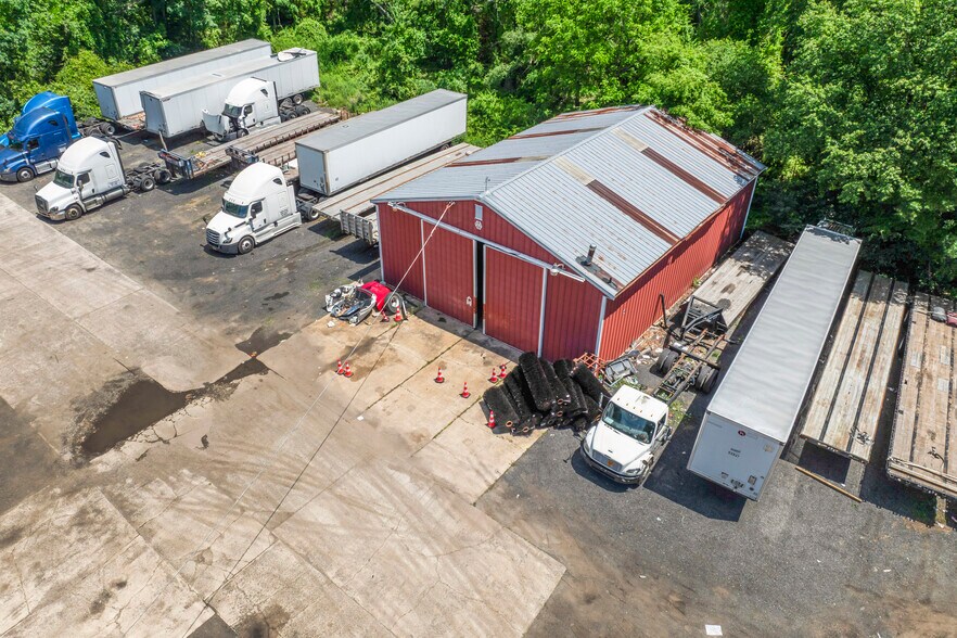 More Photos Of 2660 Main Rd, Franklinville Contractor Storage Yard For Sale