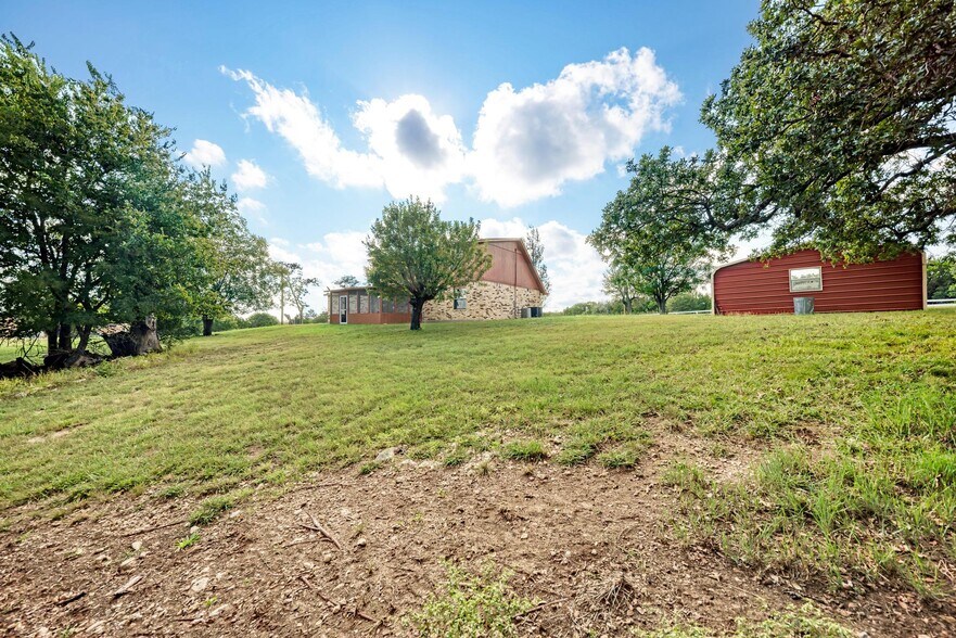 More Photos Of 3225 County Road 111, Lampasas Specialty For Sale