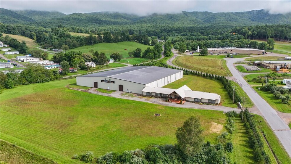 More Photos Of 241 Industrial Park Rd, Mountain City Warehouse For Sale