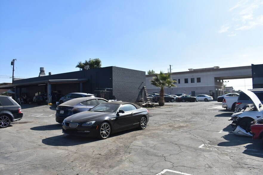 More Photos Of 791 E Arrow Hwy, Azusa Land For Lease