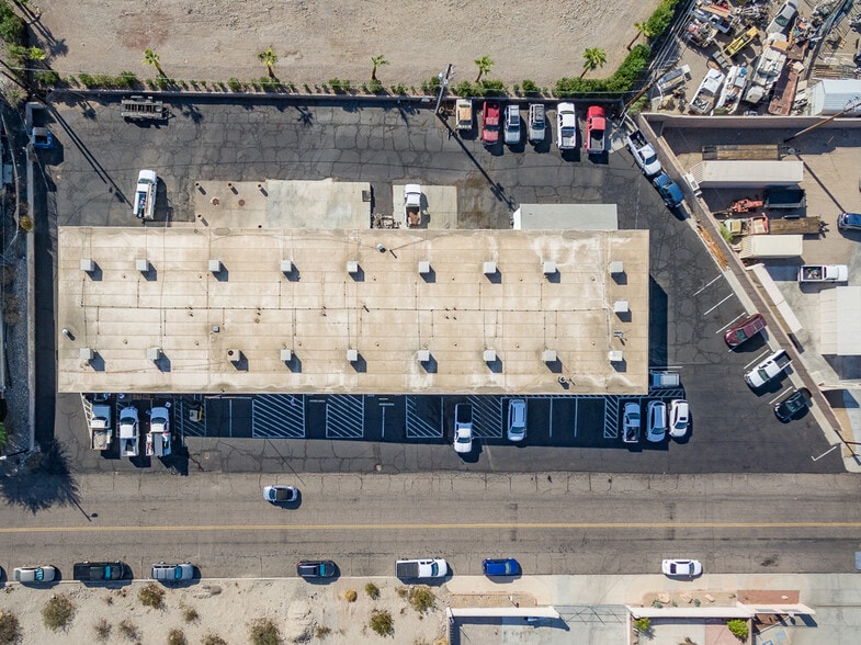 More Photos Of 1950 Commander Dr, Lake Havasu City General Retail For Lease
