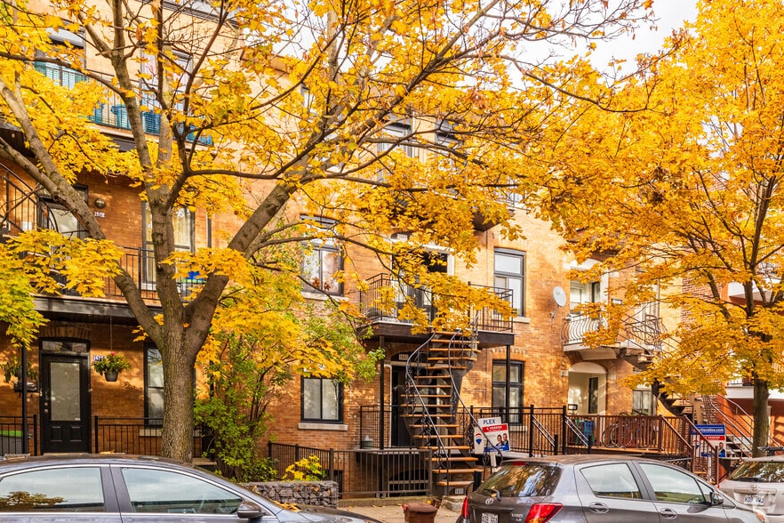 Primary Photo Of 1655-1669 Rue Aylwin, Montréal Apartments For Sale