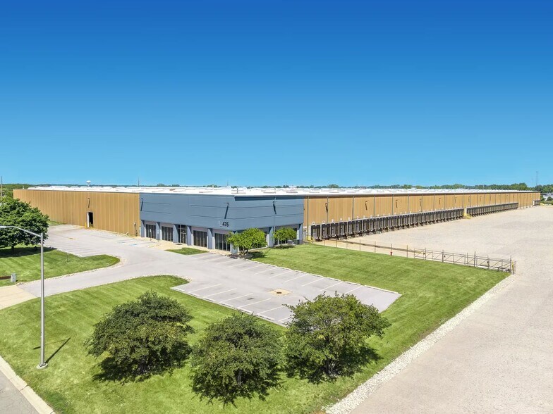 More Photos Of 475 Superior Ave, Munster Warehouse For Lease