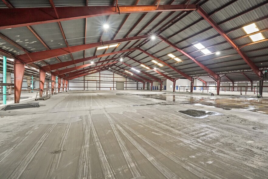 More Photos Of 14029 Almeda Rd, Houston Warehouse For Lease
