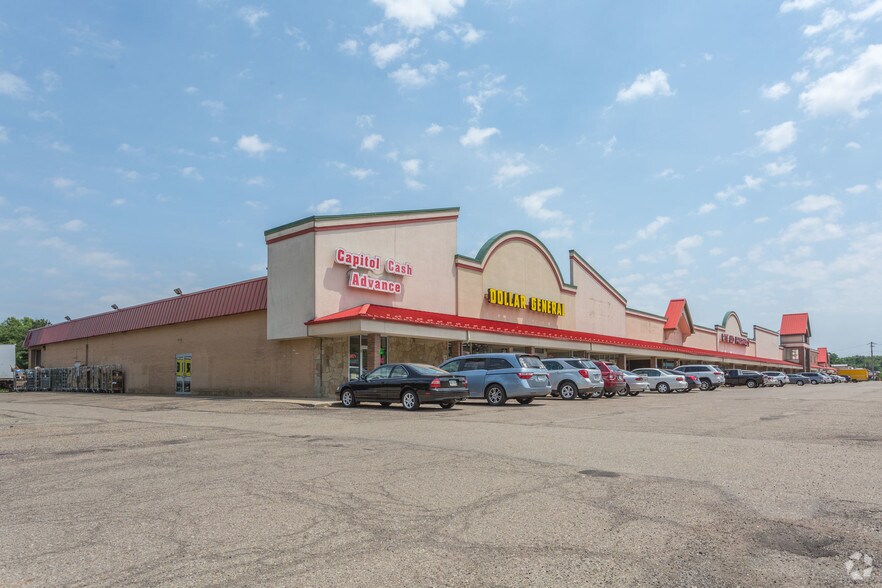 More Photos Of 2040-2152 Wales Ave NW, Massillon General Retail For Sale