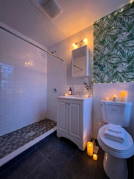 More Photos Of 2850 W 17th St, Brooklyn Apartments For Sale