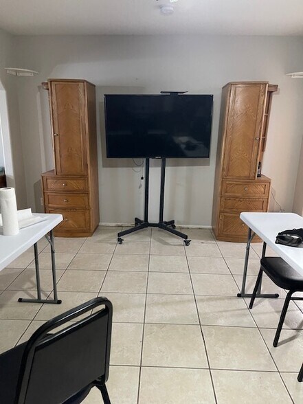 More Photos Of 1796 W Ray Ln, Apache Junction Assisted Living For Sale