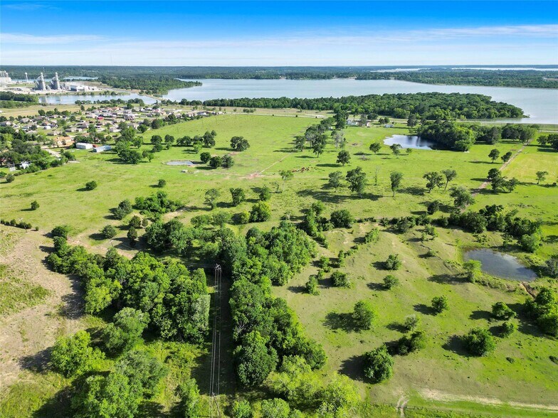 More Photos Of 11250 Longstreet Rd, Willis Land For Sale