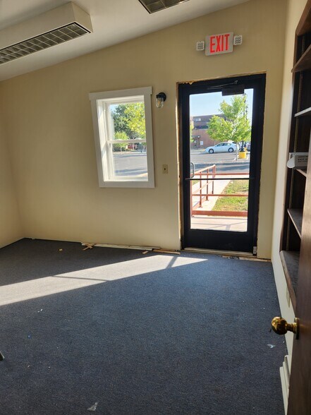 More Photos Of 107 W Liberty St, Rome Office For Sale