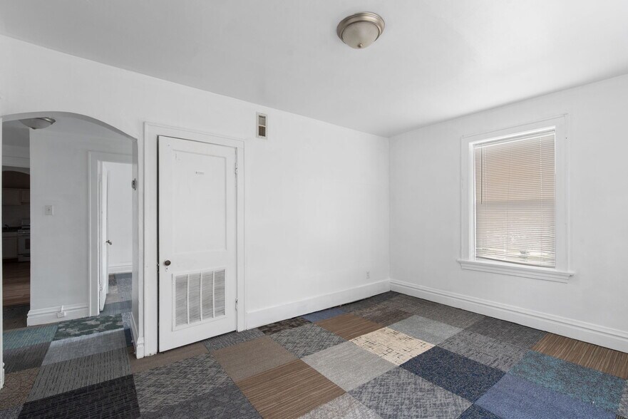 More Photos Of 5000 Virginia Ave, Saint Louis Apartments For Sale