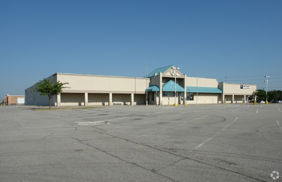 Primary Photo Of 1430-1524 Northwest Hwy, Garland Unknown For Lease
