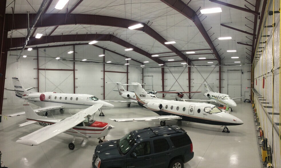 More Photos Of 2101 Roger Sedam Dr, Cody Airplane Hangar For Lease