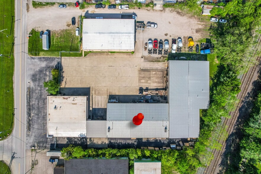 More Photos Of 2591 Harrison Rd, Columbus Warehouse For Sale
