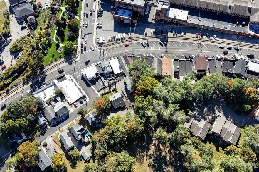 More Photos Of 154 Main St, Butler Storefront Retail Residential For Sale