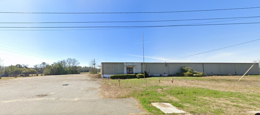 More Photos Of 3075 Carter St, Meigs Warehouse For Lease