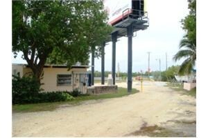 More Photos Of 54400 S Dixie Hwy, Key Largo Marina For Sale
