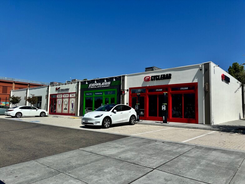 More Photos Of 3331 Castro Valley Blvd, Castro Valley Freestanding For Lease