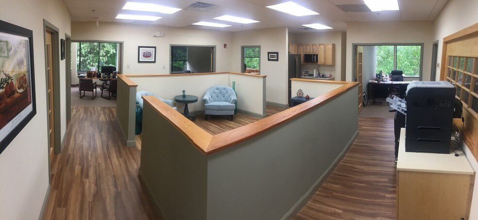 Primary Photo Of 33 Rock Hill Rd, Bala Cynwyd Office For Lease