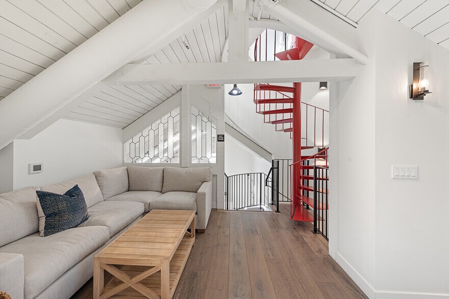 More Photos Of 24532 Del Prado, Dana Point Storefront Retail Office For Lease