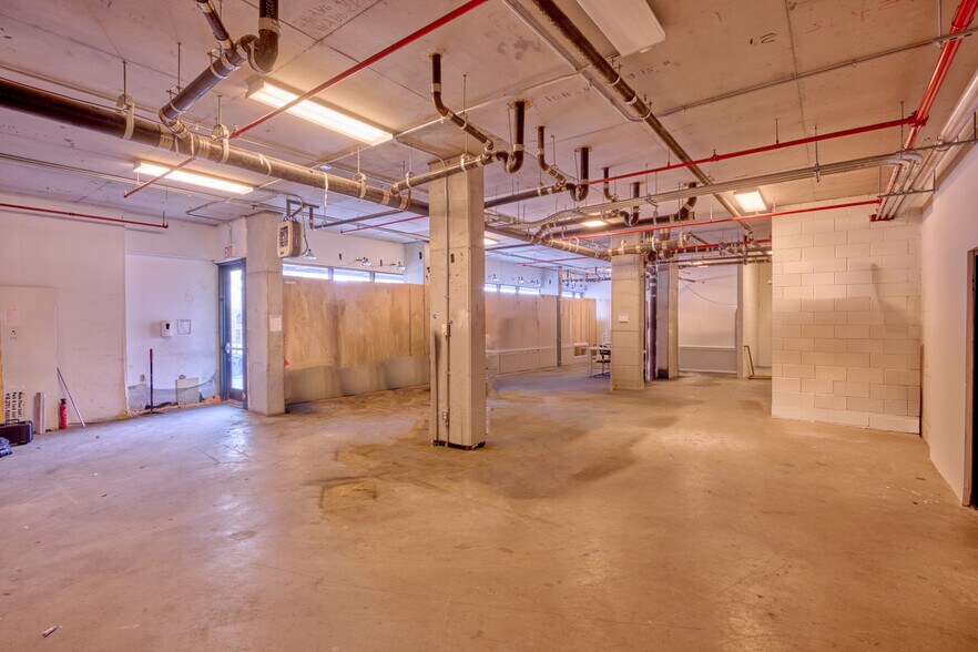 More Photos Of 898 Saint Nicholas Ave, New York Apartments For Lease