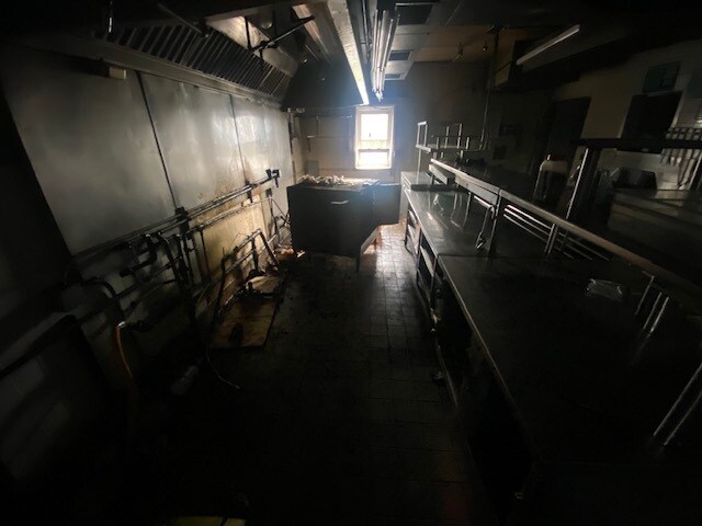 More Photos Of 21445 Gumina Rd, Brookfield Restaurant For Sale