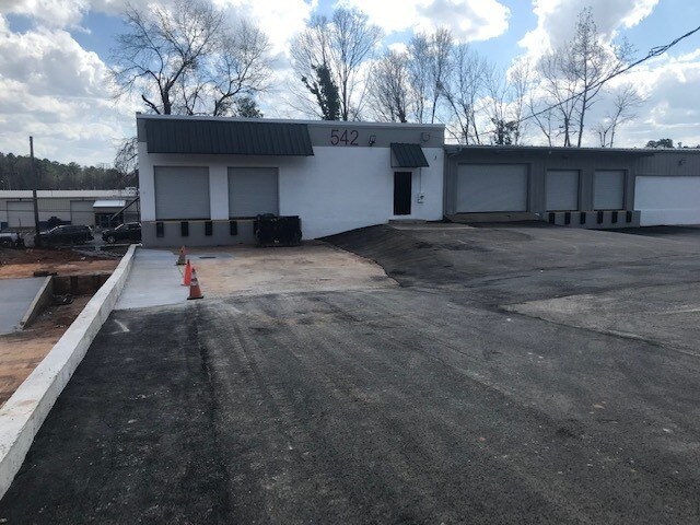 More Photos Of 542 SW Milam Ave, Atlanta Warehouse For Lease