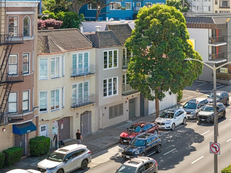 More Photos Of 2539-2541 Lombard St, San Francisco Apartments For Sale