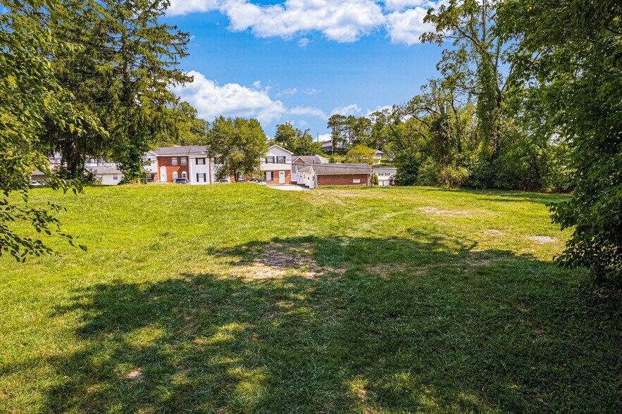 More Photos Of TBD Pineview Dr, Morgantown Land For Sale