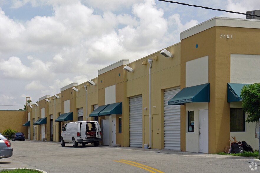 More Photos Of 7403 NW 7th St, Miami Unknown For Lease