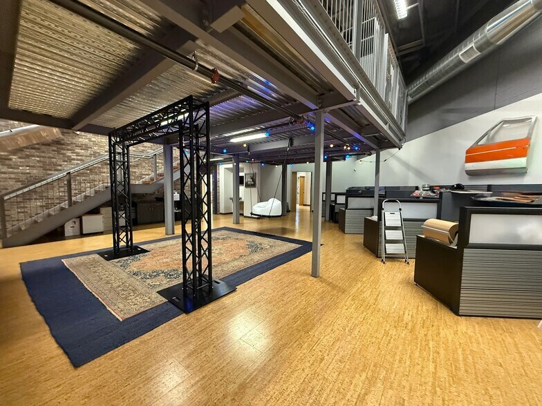 More Photos Of 4450 E McLellan Rd, Mesa Office For Sale