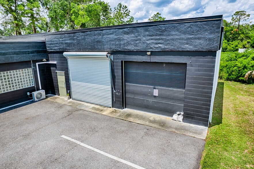 More Photos Of 1724 NE 2nd St, Gainesville Light Manufacturing For Sale