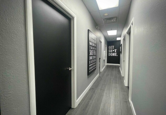 More Photos Of 15282 W Brookside Ln, Surprise Office For Sale