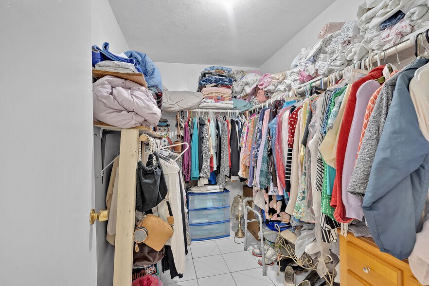 More Photos Of 73 E 47th St, Hialeah Assisted Living For Sale
