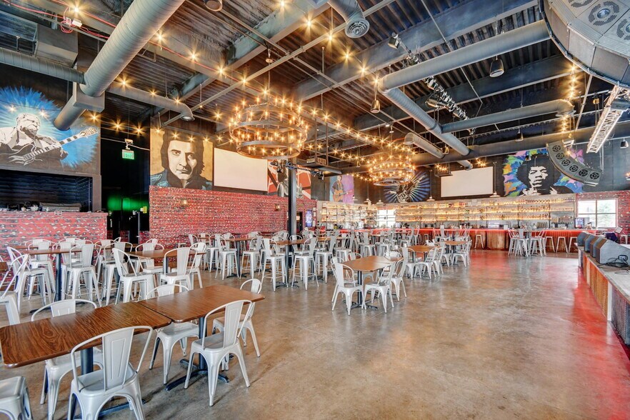 More Photos Of 11160 S Pikes Peak Dr, Parker Restaurant For Sale