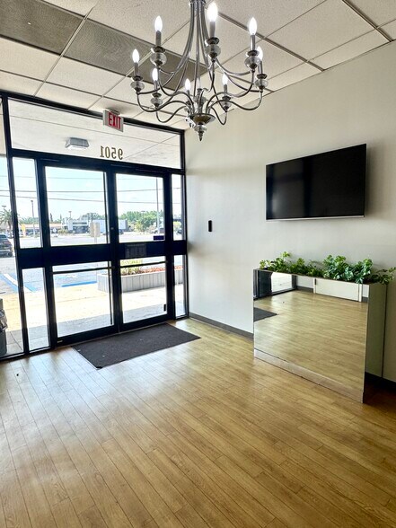 More Photos Of 9501 US Highway 19, Port Richey Office For Sale