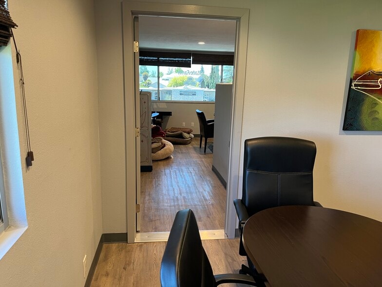 More Photos Of 1500 E Katella Ave, Orange Medical For Sale