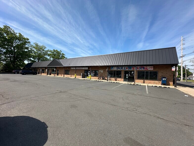 More Photos Of 365 Georges Rd, Dayton General Retail For Lease