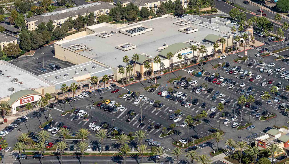 More Photos Of 7201 Yorktown Ave, Huntington Beach Unknown For Lease