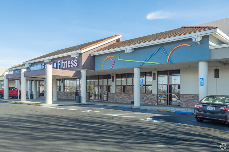 More Photos Of 7700 Sunrise Blvd, Citrus Heights Unknown For Lease