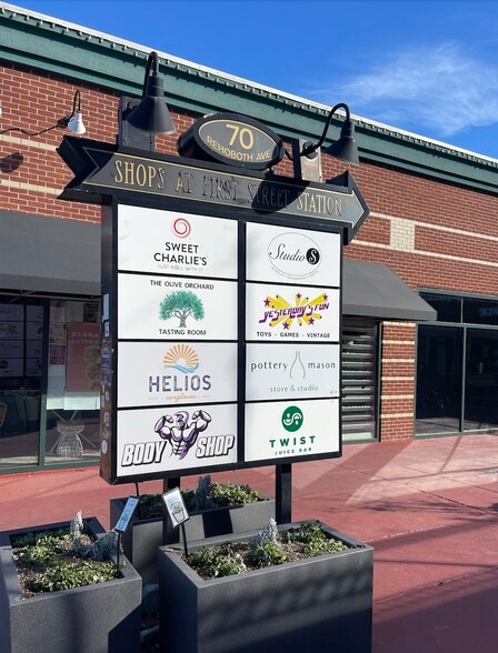 More Photos Of 70 Rehoboth Ave, Rehoboth Beach Storefront For Lease