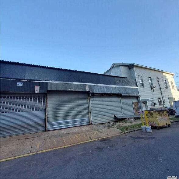 More Photos Of 110-01 15 Ave, College Point Warehouse For Sale