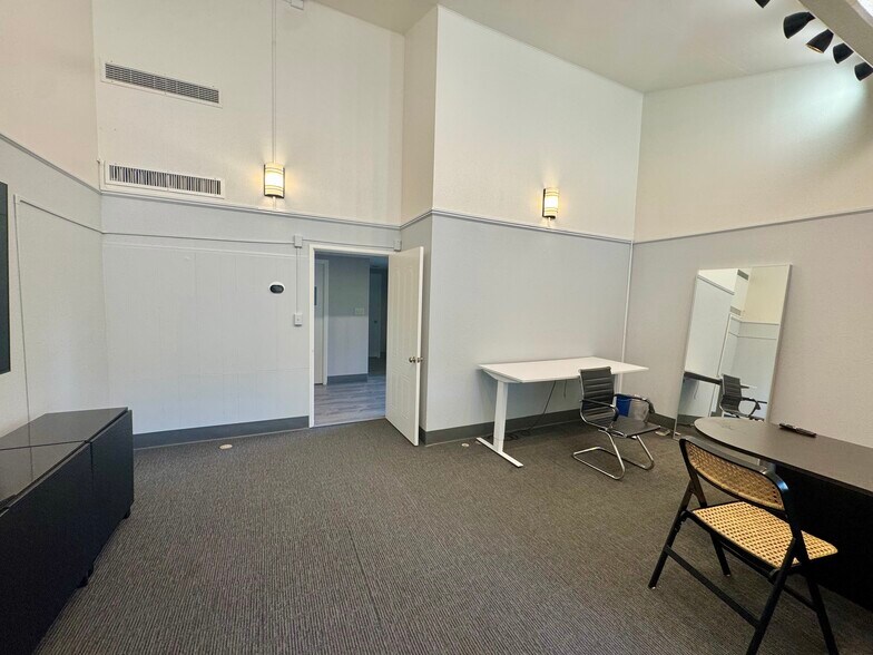 More Photos Of 6680 Bay Laurel Pl, Avila Beach Office For Lease