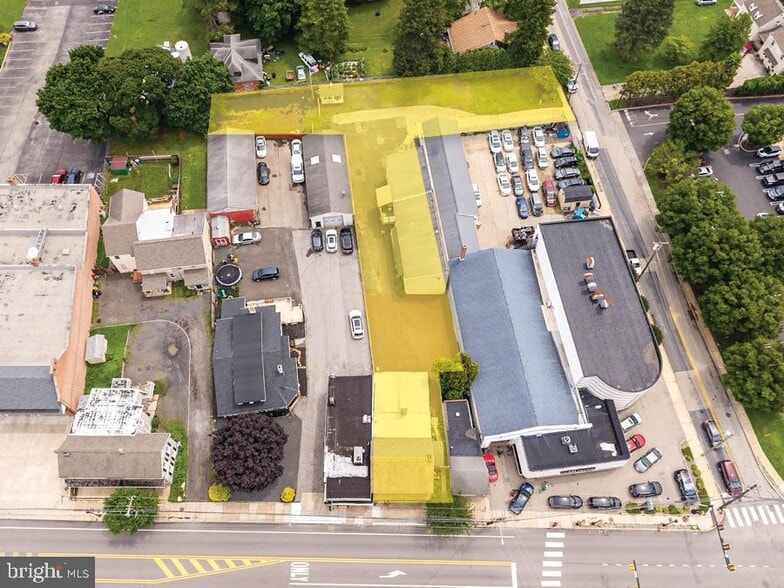 More Photos Of 1510 Bethlehem Pike, Flourtown Storefront Retail Residential For Sale