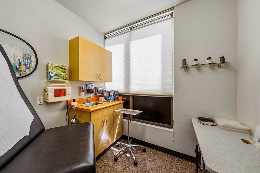 More Photos Of 3156 State St, Medford Medical For Sale