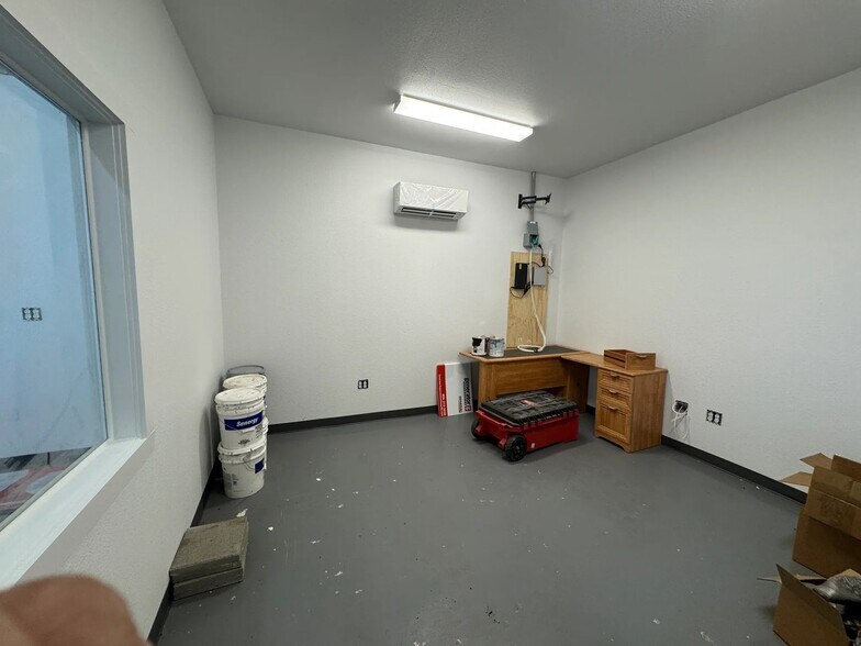 More Photos Of 4033 Canyon Dr, Amarillo Office For Lease